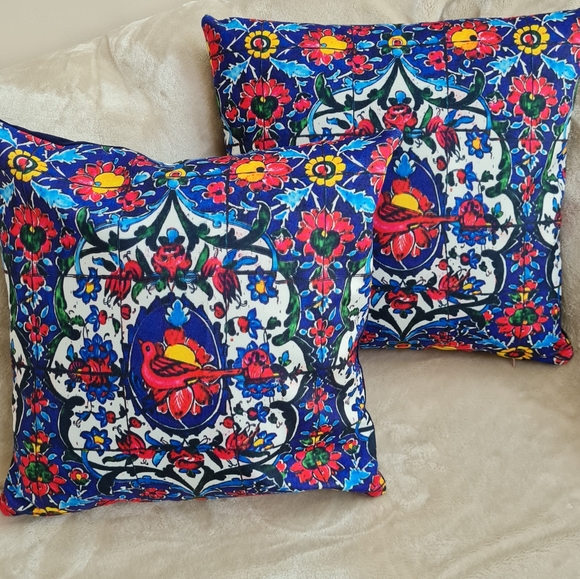 Beautiful Persian Cushions - Picture 1 of 5